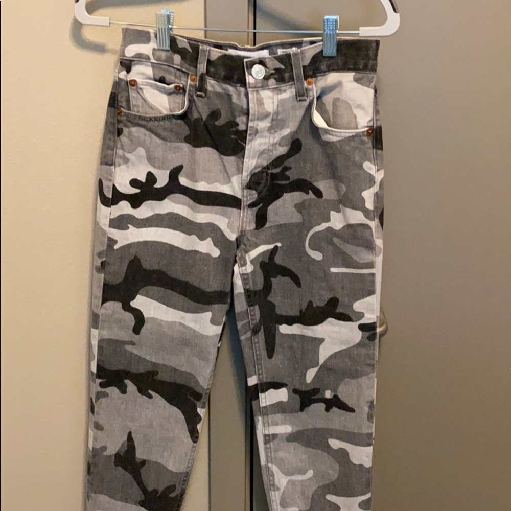 Re/Done High Rise Ankle Crop Grey Camo Jeans